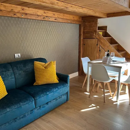 Flo Liberta' Wood Apartament *